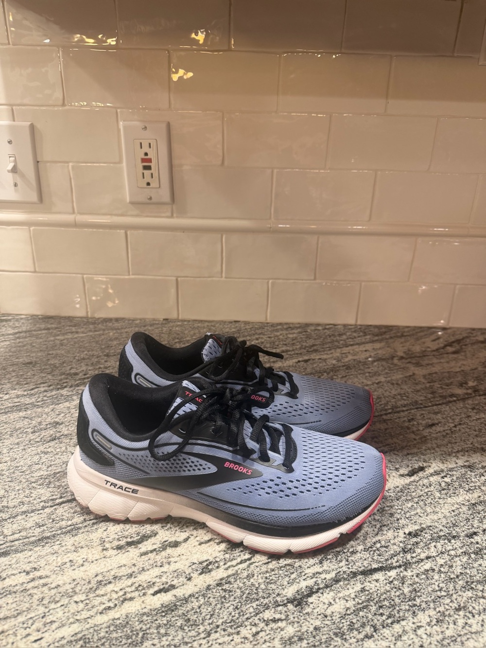 Women’s Brooks Trace 2 Size 8.5